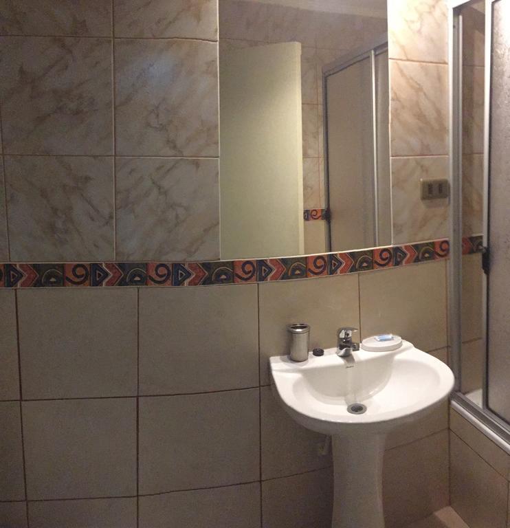 טלקה Hostal Del Turista מראה חיצוני תמונה