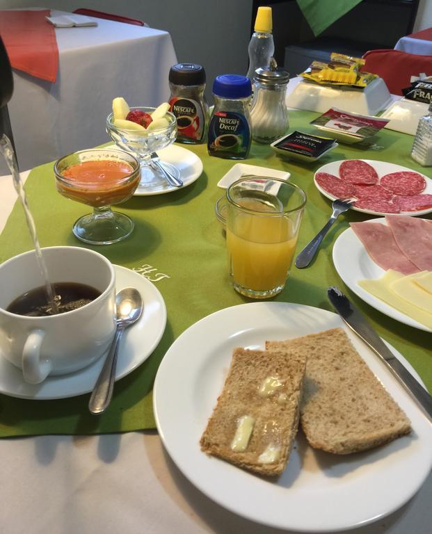 טלקה Hostal Del Turista מראה חיצוני תמונה