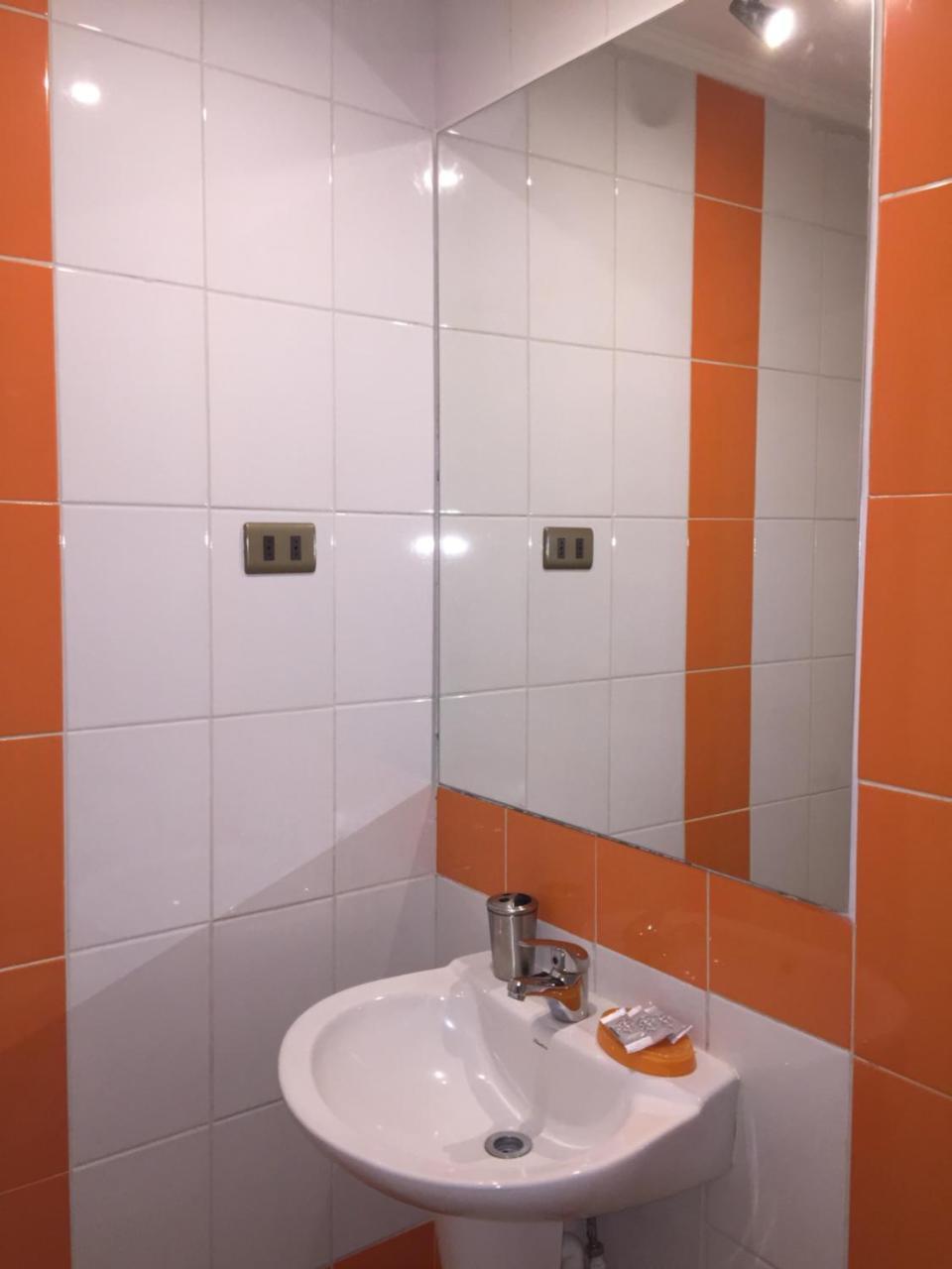 טלקה Hostal Del Turista מראה חיצוני תמונה